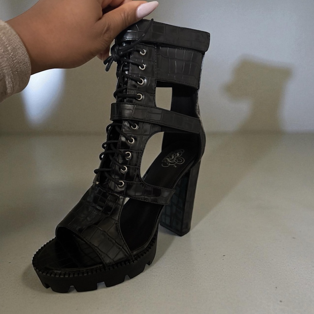 Black Lace-Up Heeled Sandals - Picture 2 of 2